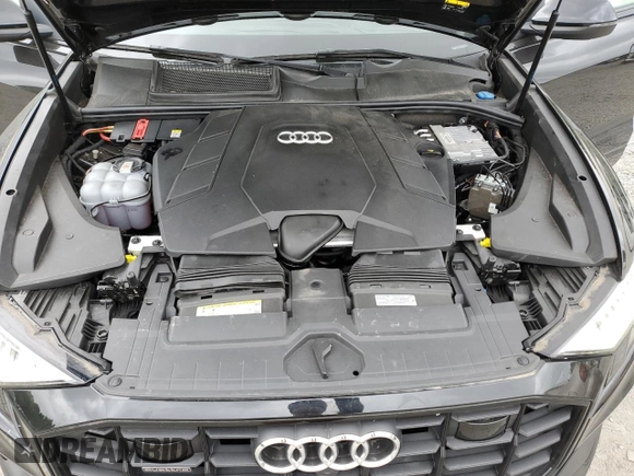 2020 Audi Q8 Prestige z VIN WA1FVAF14LD025847, wystawiony jako Copart lot #52890625 z przebiegiem 52 416 mil mil oraz Szkoda całkowita • Salvage title. Historia ofert i sprzedaży dostępna na DreamBid. Obrazek 12.