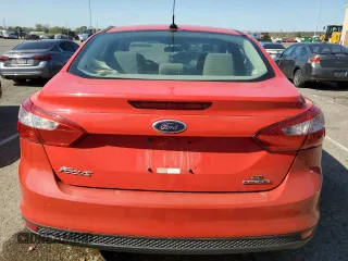 2013 Ford Focus SE z VIN 1FADP3F25DL106381, wystawiony jako Copart lot #74946704 z przebiegiem 169 620 mil mil oraz Szkoda całkowita • Salvage title. Historia ofert i sprzedaży dostępna na DreamBid. Obrazek 6.