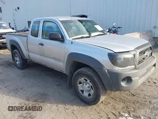 2011 Toyota Tacoma z VIN 5TFUX4ENXBX008433, wystawiony jako IAAI lot #41701852 z przebiegiem 175 435 mil mil oraz . Historia ofert i sprzedaży dostępna na DreamBid. Obrazek 1.