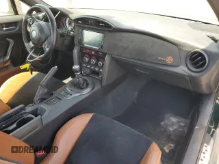2020 Toyota 86 GT with VIN JF1ZNAE15L9750290, listed as a Copart auction lot 60930224 with 58,184 mi miles and Salvage Title. Bid and sale history available at carsss.com. Image 8.