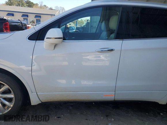 2019 Buick Envision Essence with VIN LRBFXCSA2KD060112, listed as a Copart auction lot 50254635 with 72,630 mi miles and Salvage Title. Bid and sale history available at DreamBid. Image 13.