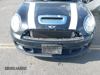 2013 MINI Hardtop S with VIN WMWSV3C53DT477574, listed as a IAAI auction lot 42385383 with 81,312 mi miles and . Bid and sale history available at DreamBid. Image 13.