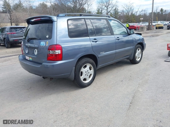 2006 Toyota Highlander w/3rd Row with VIN JTEEP21A160163829, listed as a IAAI auction lot 41889666 with 212,744 mi miles. Bid and sale history available at carsss.com. Image 4.