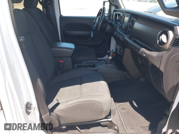 2018 Jeep Wrangler Unlimited Sport with VIN 1C4HJXDG4JW319142, listed as a IAAI auction lot 42702550 with 72,023 mi miles and . Bid and sale history available at DreamBid. Image 5.