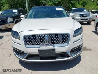 2019 Lincoln Nautilus Reserve with VIN 2LMPJ6L96KBL12639, listed as a IAAI auction lot 42081118 with 23,741 mi miles. Bid and sale history available at carsss.com. Image 6.