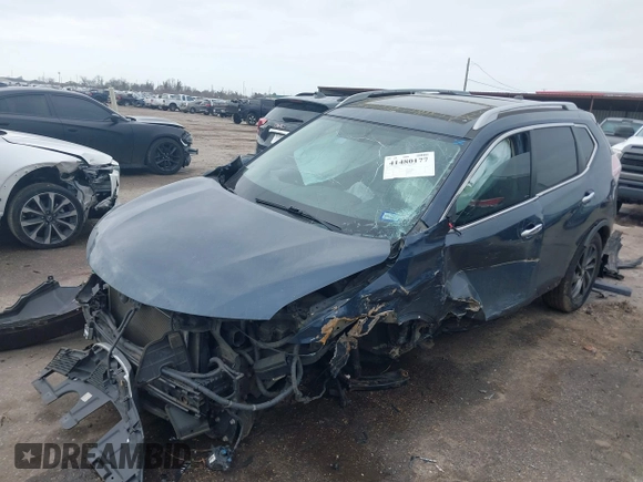 2015 Nissan Rogue SL z VIN 5N1AT2MVXFC853005, wystawiony jako IAAI lot #41480177 z przebiegiem Nie podano mil oraz . Historia ofert i sprzedaży dostępna na DreamBid. Obrazek 18.