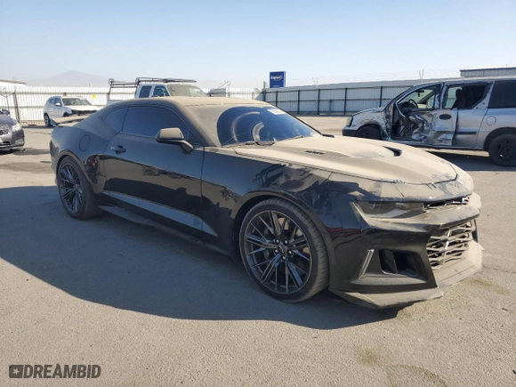 2022 Chevrolet Camaro ZL1 with VIN 1G1FK1R60N0128613, listed as a Copart auction lot 76569064 with 9,577 mi miles and Clean Title. Bid and sale history available at carsss.com. Image 4.