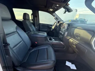 2020 GMC Sierra 1500 Denali with VIN 3GTU9FET5LG417868, listed as a Copart auction lot 85993814 with 225,504 mi miles and Clean Title. Bid and sale history available at carsss.com. Image 5.