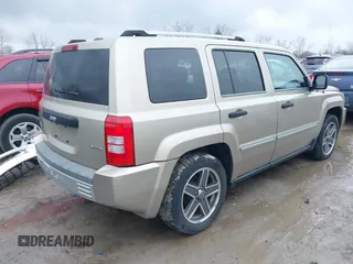 2009 Jeep Patriot Limited with VIN 1J4FT48B19D172049, listed as a IAAI auction lot 41991556 with 86,634 mi miles and . Bid and sale history available at DreamBid. Image 4.
