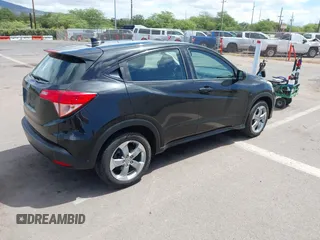 2017 Honda HR-V LX с VIN 3CZRU5H36HM703404, выставлен на аукционе IAAI как лот 42004670 с пробегом 86 923 миль миль и . История ставок и продаж доступна на DreamBid. Изображение 4.