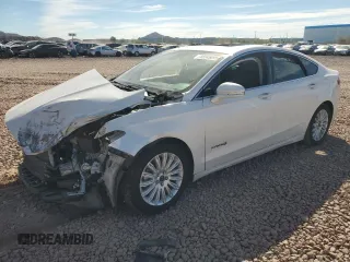 2016 Ford Fusion SE Hybrid with VIN 3FA6P0LU5GR106450, listed as a Copart auction lot 46545095 with 80,617 mi miles and Salvage Title. Bid and sale history available at carsss.com. Image 1.