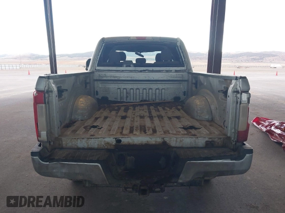 2017 Ford F-250 Lariat with VIN 1FT7W2B64HED52264, listed as a IAAI auction lot 41180825 with 192,109 mi miles and . Bid and sale history available at DreamBid. Image 16.