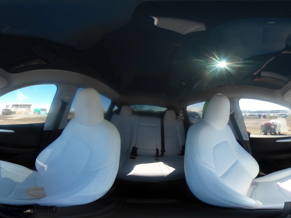 2025 Tesla Model Y Long Range with VIN 7SAYGDEE1SA351255, listed as a IAAI auction lot 41816235 with 1,463 mi miles. Bid and sale history available at carsss.com. Image 21.