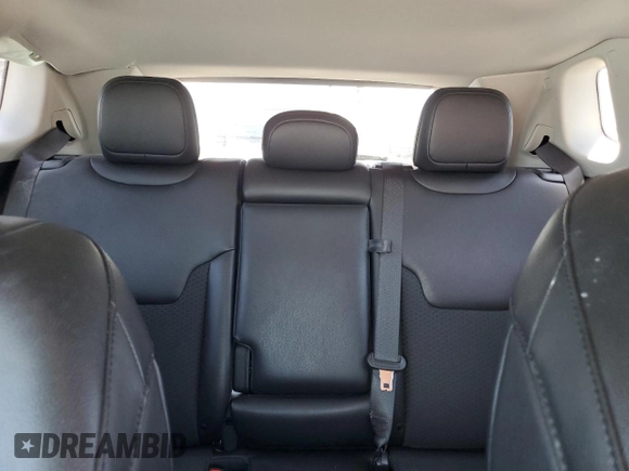 2022 Jeep Compass Latitude with VIN 3C4NJCBB7NT214268, listed as a Copart auction lot 54277455 with 24,695 mi miles and Salvage title. Bid and sale history available at DreamBid. Image 10.
