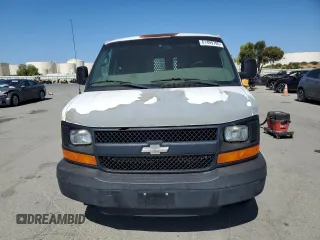 2008 Chevrolet Express Cargo z VIN 1GCGG25C581202010, wystawiony jako Copart lot #61499705 z przebiegiem 316 849 mil mil oraz Czysty tytuł • Clean title. Historia ofert i sprzedaży dostępna na DreamBid. Obrazek 5.