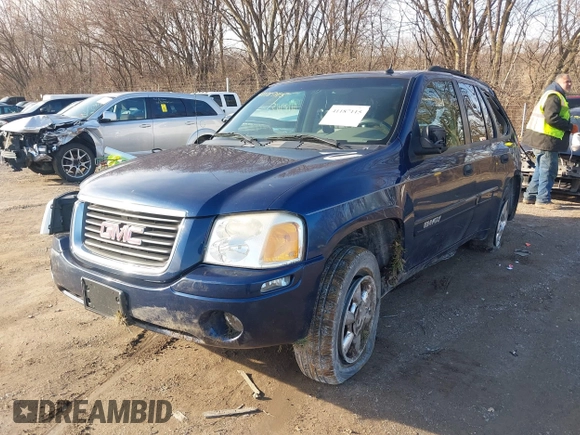 2004 GMC Envoy SLE z VIN 1GKDS13S842152119, wystawiony jako IAAI lot #41187115 z przebiegiem 194 304 mil mil oraz . Historia ofert i sprzedaży dostępna na DreamBid. Obrazek 2.