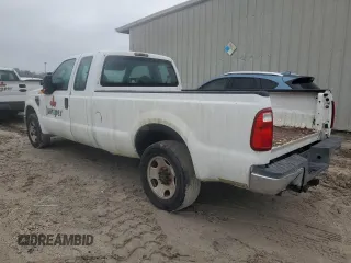 2008 Ford F-250 XL with VIN 1FTSX20558EB19852, listed as a Copart auction lot 42393595 with 213,258 mi miles and Clean title. Bid and sale history available at DreamBid. Image 2.