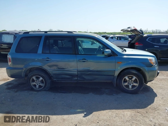 2006 Honda Pilot EX-L with VIN 2HKYF18506H521822, listed as a IAAI auction lot 42012612 with 187,946 mi miles and . Bid and sale history available at DreamBid. Image 13.