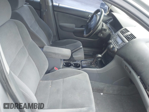 2007 Honda Accord LX SE с VIN 1HGCM56397A202695, выставлен на аукционе IAAI как лот 42305465 с пробегом 215 530 миль миль и . История ставок и продаж доступна на DreamBid. Изображение 5.