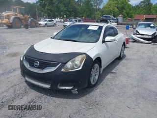 2012 Nissan Altima 2.5 S with VIN 1N4AL2EP5CC113044, listed as a IAAI auction lot 42143104 with 189,339 mi miles. Bid and sale history available at carsss.com. Image 2.