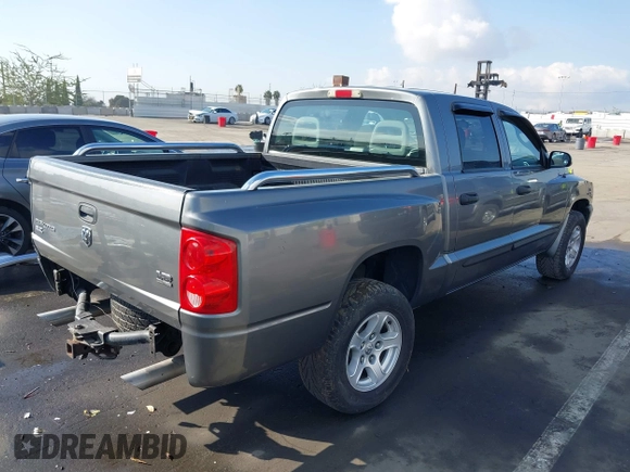 2005 Dodge Dakota SLT with VIN 1D7HE48N75S365305, listed as a IAAI auction lot 41450254 with 181,941 mi miles and . Bid and sale history available at DreamBid. Image 4.