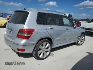 2010 Mercedes-Benz GLK 350 with VIN WDCGG5GB1AF390503, listed as a Copart auction lot 76828614 with Not Provided miles and Non Repairable. Bid and sale history available at DreamBid. Image 3.