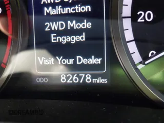 2015 Lexus NX 200t с VIN JTJBARBZ7F2004255, выставлен на аукционе IAAI как лот 42013423 с пробегом 82 678 миль миль и . История ставок и продаж доступна на DreamBid. Изображение 15.