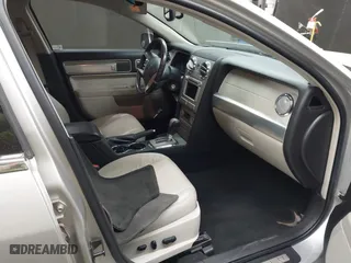 2008 Lincoln MKZ with VIN 3LNHM26T18R601655, listed as a IAAI auction lot 41463649 with 101,486 mi miles. Bid and sale history available at carsss.com. Image 5.