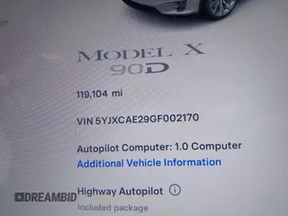 2016 Tesla Model X 70D z VIN 5YJXCAE29GF002170, wystawiony jako IAAI lot #42334842 z przebiegiem 119 104 mil mil oraz . Historia ofert i sprzedaży dostępna na DreamBid. Obrazek 7.