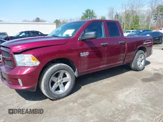 2018 Ram 1500 Express z VIN 1C6RR7FGXJS265225, wystawiony jako IAAI lot #42026301 z przebiegiem 109 131 mil mil oraz . Historia ofert i sprzedaży dostępna na DreamBid. Obrazek 2.