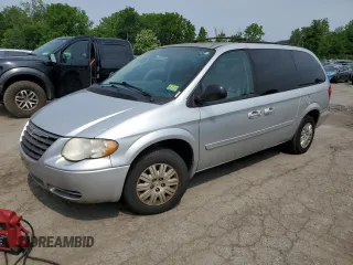 2007 Chrysler Town & Country LX z VIN 2A4GP44RX7R235204, wystawiony jako Copart lot #60727205 z przebiegiem 102 970 mil mil oraz Czysty tytuł • Clean title. Historia ofert i sprzedaży dostępna na DreamBid. Obrazek 1.