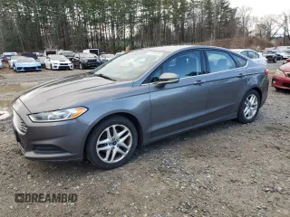 2014 Ford Fusion SE with VIN 1FA6P0H70E5352096, listed as a Copart auction lot 51282205 with 142,474 mi miles and Clean Title. Bid and sale history available at carsss.com. Image 1.