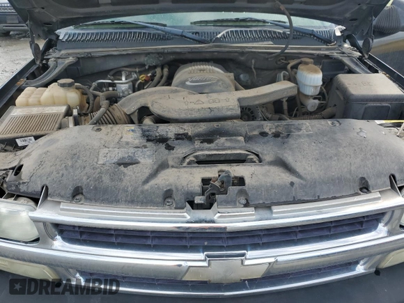 2004 Chevrolet Suburban LS with VIN 3GNGK26U54G216482, listed as a Copart auction lot 46129495 with 180,551 mi miles and Salvage Title. Bid and sale history available at carsss.com. Image 14.