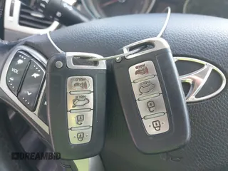 2014 Hyundai Elantra с VIN KMHD35LH0EU219172, выставлен на аукционе IAAI как лот 42521351 с пробегом 169 144 миль миль и . История ставок и продаж доступна на DreamBid. Изображение 11.