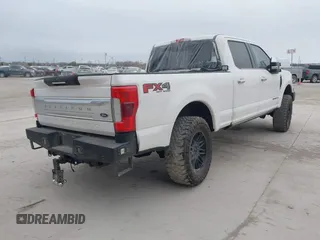 2017 Ford F-250 Lariat with VIN 1FT7W2BTXHEB52267, listed as a IAAI auction lot 41359500 with 187,467 mi miles and . Bid and sale history available at DreamBid. Image 4.