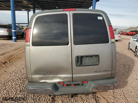 1999 Chevrolet Express Van with VIN 1GBFG15R6X1064605, listed as a Copart auction lot 82674014 with 289,285 mi miles and Clean Title. Bid and sale history available at carsss.com. Image 6.