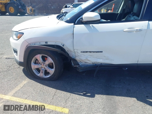 2019 Jeep Compass Latitude z VIN 3C4NJDBB5KT789289, wystawiony jako IAAI lot #42536898 z przebiegiem 84 172 mil mil oraz . Historia ofert i sprzedaży dostępna na DreamBid. Obrazek 6.