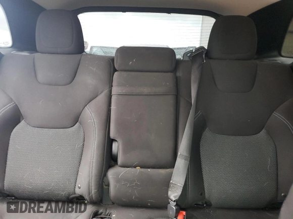 2019 Jeep Cherokee Latitude z VIN 1C4PJLCB6KD312362, wystawiony jako Copart lot #55331535 z przebiegiem 143 250 mil mil oraz Szkoda całkowita • Salvage title. Historia ofert i sprzedaży dostępna na DreamBid. Obrazek 10.