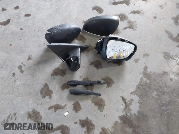 2021 Ford Escape S с VIN 1FMCU0F6XMUA77921, выставлен на аукционе IAAI как лот 41784628 с пробегом 14 508 миль миль и . История ставок и продаж доступна на DreamBid. Изображение 12.