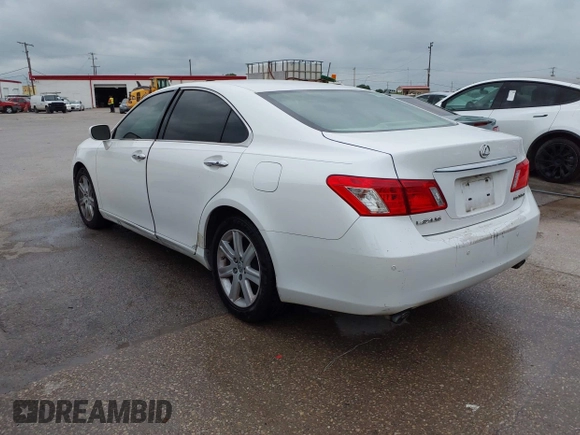 2009 Lexus ES 350 with VIN JTHBJ46G092326320, listed as a IAAI auction lot 42065155 with 193,253 mi miles. Bid and sale history available at carsss.com. Image 3.