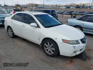 2005 Acura TSX with VIN JH4CL96825C002634, listed as a IAAI auction lot 42067243 with 262,009 mi miles. Bid and sale history available at carsss.com. Image 1.
