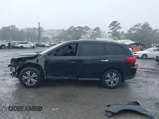 2018 Nissan Pathfinder SV with VIN 5N1DR2MN7JC652781, listed as a IAAI auction lot 41743833 with 68,469 mi miles. Bid and sale history available at carsss.com. Image 15.