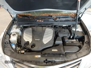 2017 Hyundai Azera with VIN KMHFG4JG7HA572726, listed as a IAAI auction lot 39691285 with 100,092 mi miles and . Bid and sale history available at DreamBid. Image 10.