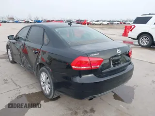 2014 Volkswagen Passat Wolfsburg Edition с VIN 1VWAT7A30EC028218, выставлен на аукционе IAAI как лот 41711943 с пробегом 131 041 миль миль и . История ставок и продаж доступна на DreamBid. Изображение 3.