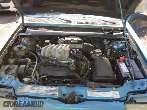 1992 Ford Tempo z VIN 1FAPP36U6NK188935, wystawiony jako IAAI lot #42133598 z przebiegiem 31 673 mil mil oraz . Historia ofert i sprzedaży dostępna na DreamBid. Obrazek 10.