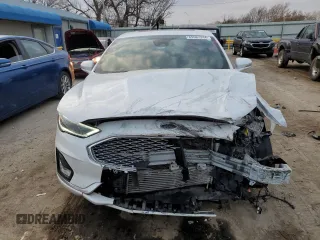 2019 Ford Fusion Titanium with VIN 3FA6P0D91KR263556, listed as a Copart auction lot 85587244 with 73,758 mi miles and Salvage Title. Bid and sale history available at carsss.com. Image 5.