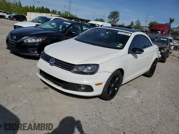 2013 Volkswagen Eos Komfort with VIN WVWBW8AH4DV001851, listed as a Copart auction lot 52132944 with 81,948 mi miles and Salvage Title. Bid and sale history available at DreamBid. Image 1.