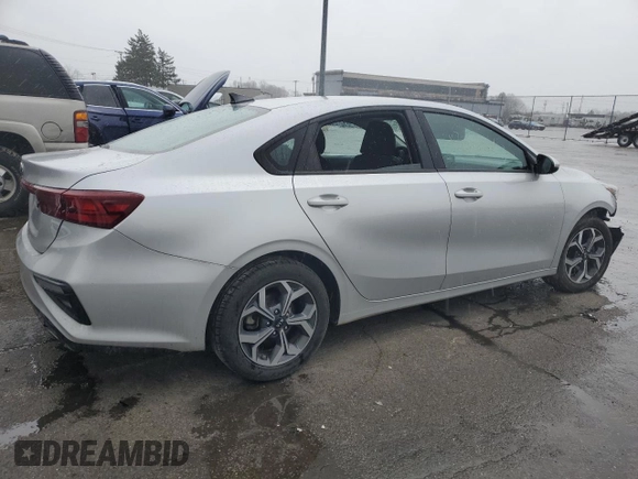 2020 Kia Forte LXS with VIN 3KPF24AD0LE187832, listed as a Copart auction lot 47939575 with 0 mi miles and Salvage Title. Bid and sale history available at carsss.com. Image 3.