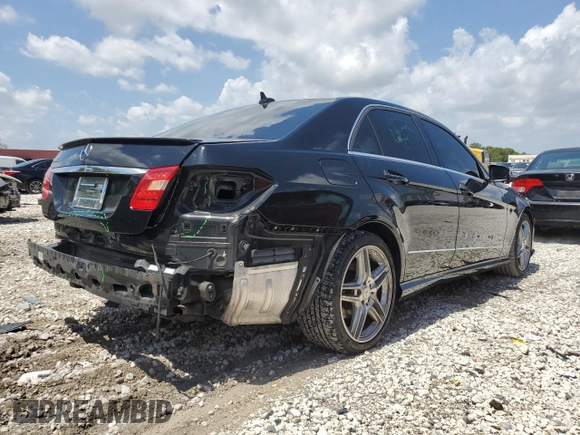 2013 Mercedes-Benz E 350 Luxury with VIN WDDHF5KB3DA688546, listed as a Copart auction lot 51488865 with 99,477 mi miles and Salvage Title. Bid and sale history available at DreamBid. Image 3.