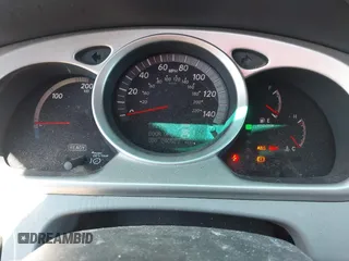 2006 Toyota Highlander Hybrid with VIN JTEEW21A560019431, listed as a IAAI auction lot 42112205 with 240,527 mi miles. Bid and sale history available at carsss.com. Image 7.